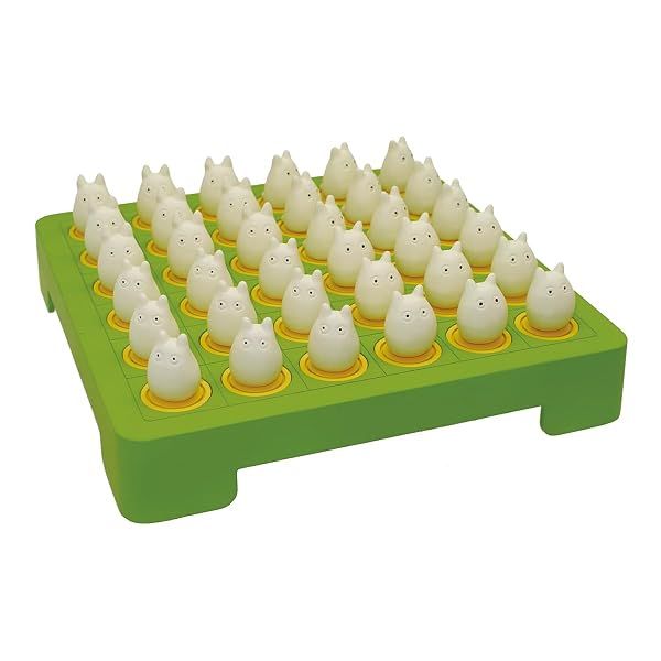 Ensky My Neighbor Totoro - Totoro and Kurosuke Reversi (Othello) Board Game — view 3